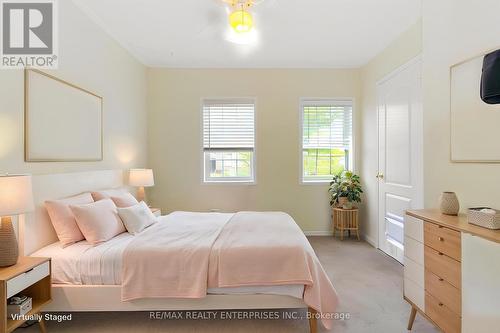 2248 Seton Crescent, Burlington, ON - Indoor Photo Showing Bedroom