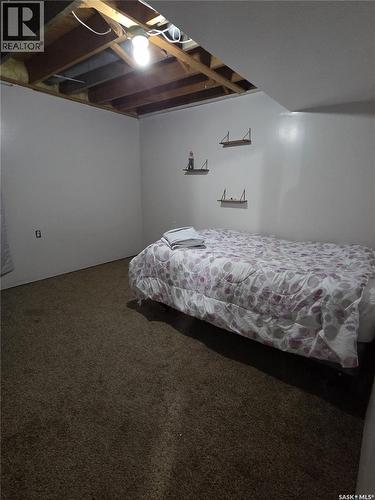 220 4Th Street Nw, Wadena, SK - Indoor Photo Showing Bedroom