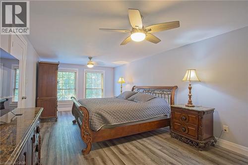 39 Ainsworth Street, Stoney Creek, ON - Indoor Photo Showing Bedroom