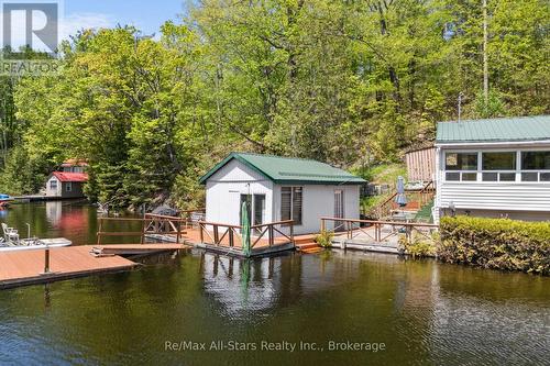 55 Fire Route 393, Trent Lakes, ON - Outdoor With Body Of Water