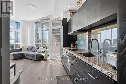 5102 - 45 Charles Street E, Toronto, ON - Indoor Photo Showing Kitchen With Upgraded Kitchen