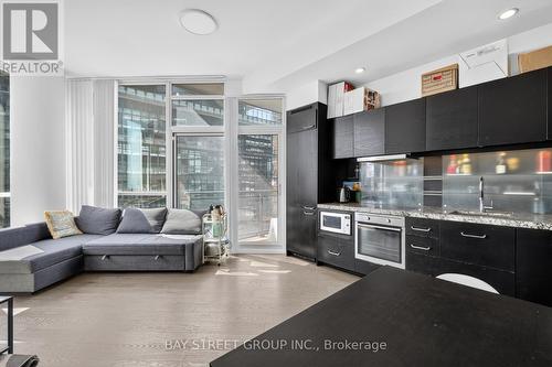 5102 - 45 Charles Street E, Toronto, ON - Indoor