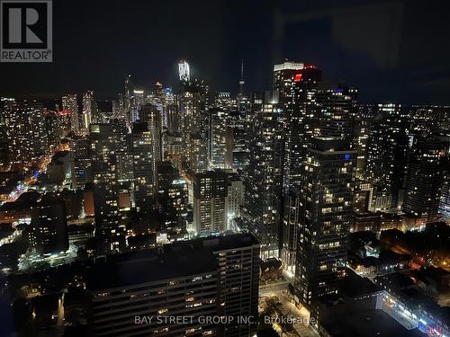 5102 - 45 Charles Street E, Toronto, ON - Outdoor