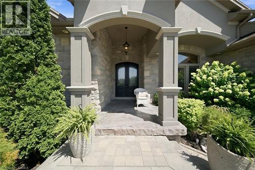 14 Ellington Place, Brantford, ON - Outdoor