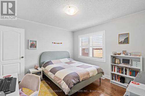 11 Fusilier Drive, Toronto, ON - Indoor Photo Showing Bedroom