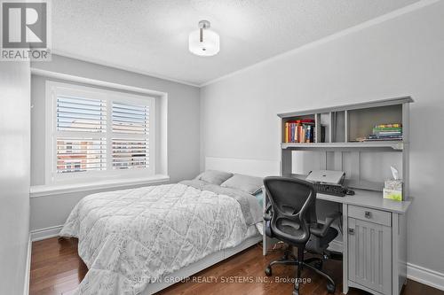 11 Fusilier Drive, Toronto, ON - Indoor Photo Showing Bedroom