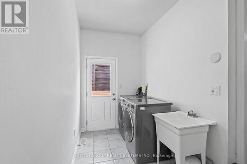 11 Fusilier Drive, Toronto, ON - Indoor Photo Showing Laundry Room
