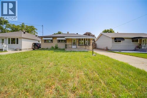 1650 Glendale, Windsor, ON - Outdoor