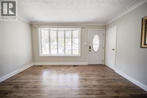 1650 Glendale, Windsor, ON - Indoor Photo Showing Other Room