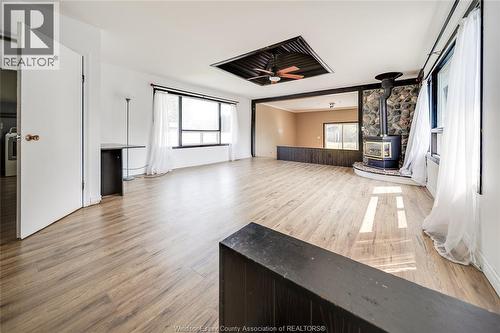 1650 Glendale, Windsor, ON - Indoor