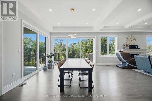 56 Sir Henry Court, King, ON - Indoor