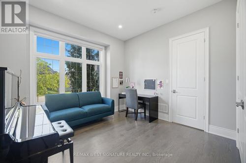 56 Sir Henry Court, King, ON - Indoor