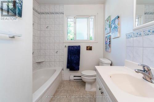 63 Lorne Avenue, Penetanguishene, ON - Indoor Photo Showing Bathroom