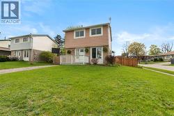29 WOODLAWN Avenue Brantford, ON N3V 1A4