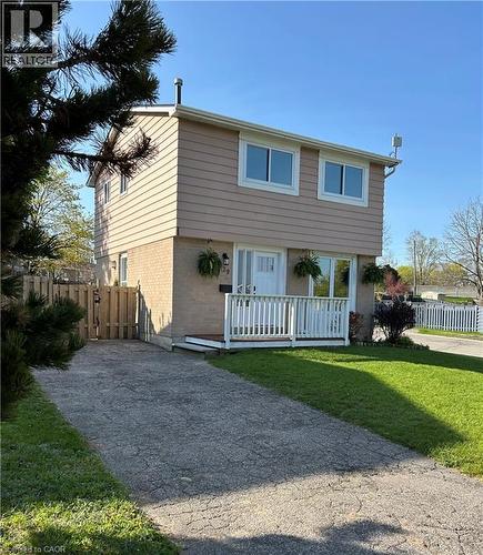 29 Woodlawn Avenue, Brantford, ON - Outdoor With Deck Patio Veranda