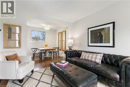 29 Woodlawn Avenue, Brantford, ON - Indoor Photo Showing Living Room