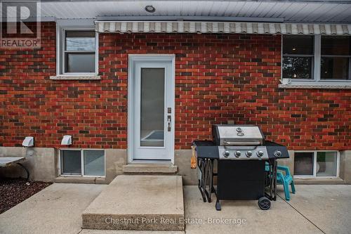 583 6Th Street W, Owen Sound, ON - Outdoor With Exterior