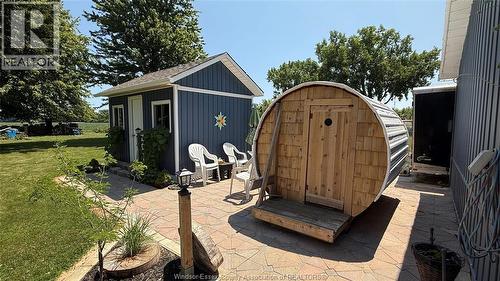 965 West Shore Road, Pelee Island, ON - Outdoor