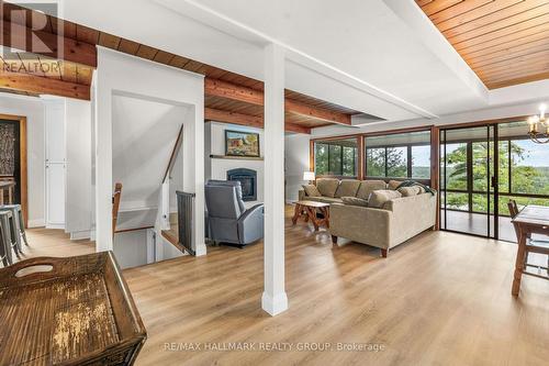 117 Birch Bay Lane, Tay Valley, ON - Indoor