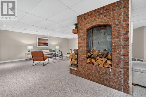 44 Shellwood Shores Avenue, Huntsville (Brunel), ON - Indoor Photo Showing Other Room