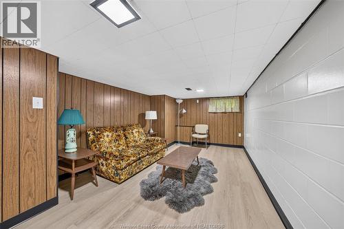 2333 Chilver, Windsor, ON - Indoor Photo Showing Other Room