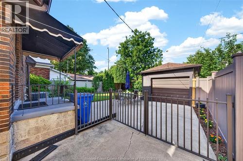 2333 Chilver, Windsor, ON - Outdoor With Exterior