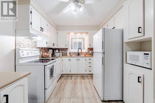 709 Champlain Drive, Cornwall, ON - Indoor Photo Showing Kitchen