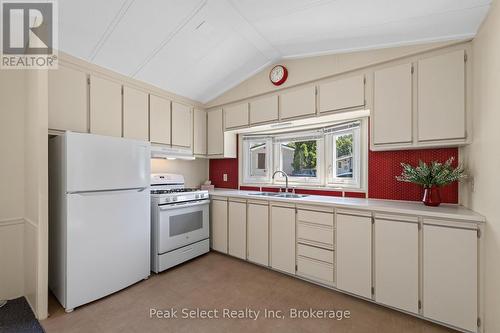 205 - 198 Springbank Drive, London South (South D), ON 