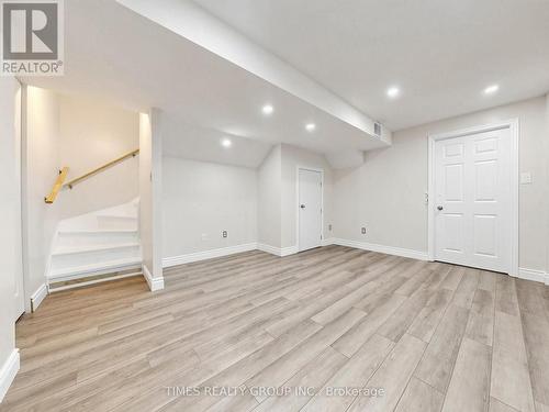 46 Ridwell Street, Barrie, ON - Indoor