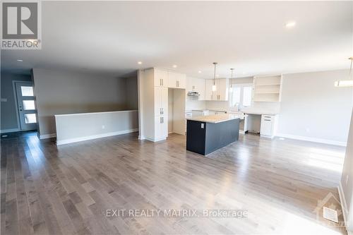 17 Glenco Road, South Stormont, ON - Indoor