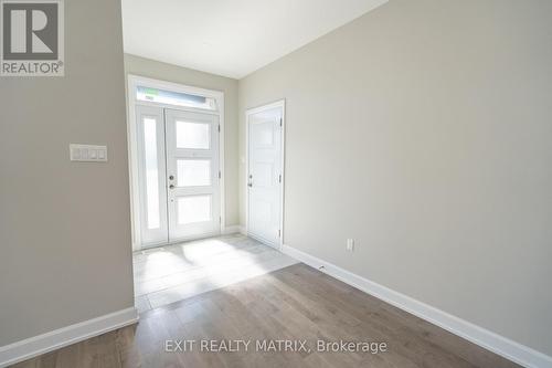 21 Glenco Road, South Stormont, ON - Indoor Photo Showing Other Room