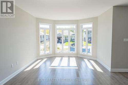 21 Glenco Road, South Stormont, ON - Indoor Photo Showing Other Room