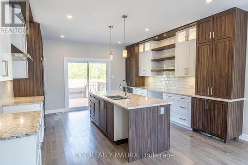 21 Glenco Road, South Stormont, ON - Indoor Photo Showing Kitchen With Double Sink With Upgraded Kitchen