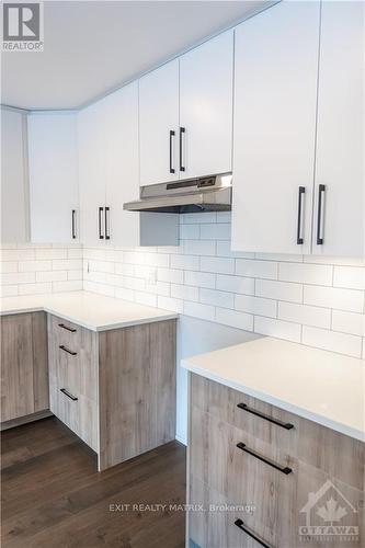 2 Glenco Road, South Stormont, ON - Indoor Photo Showing Kitchen With Upgraded Kitchen