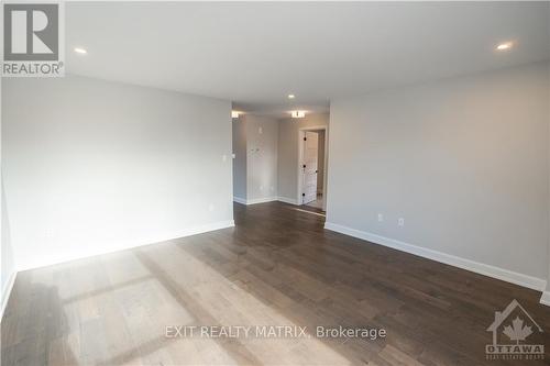 2 Glenco Road, South Stormont, ON - Indoor Photo Showing Other Room