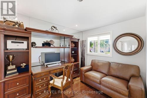 14 - 275 Pelham Road, St. Catharines (Rykert/Vansickle), ON - Indoor