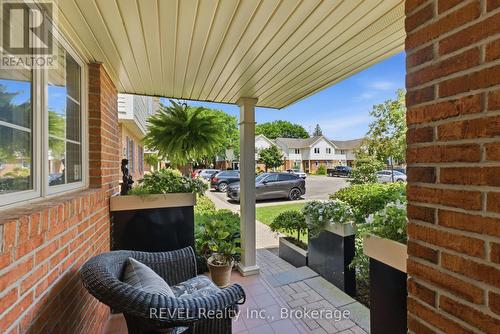 14 - 275 Pelham Road, St. Catharines (Rykert/Vansickle), ON - Outdoor With Deck Patio Veranda With Exterior