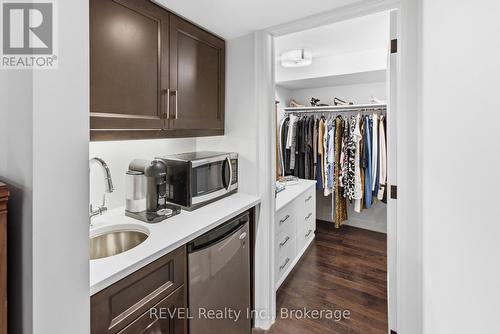 14 - 275 Pelham Road, St. Catharines (Rykert/Vansickle), ON - Indoor