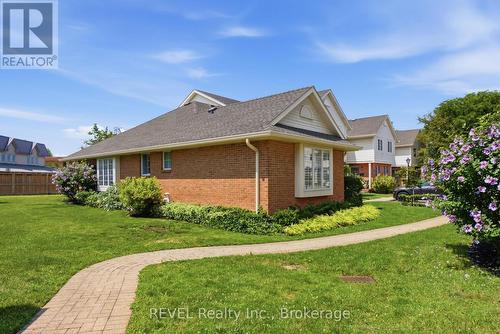 14 - 275 Pelham Road, St. Catharines (Rykert/Vansickle), ON - Outdoor