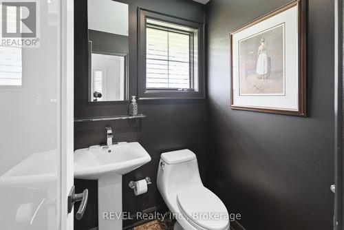 14 - 275 Pelham Road, St. Catharines (Rykert/Vansickle), ON - Indoor Photo Showing Bathroom