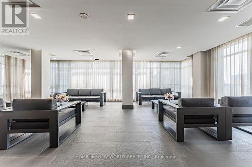 3207 - 275 Yorkland Road, Toronto, ON - Indoor Photo Showing Living Room