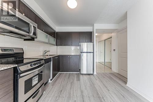 3207 - 275 Yorkland Road, Toronto, ON - Indoor Photo Showing Kitchen