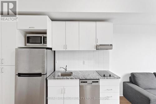 Kitchen Area - 307 - 1800 Simcoe Street N, Oshawa, ON - Indoor Photo Showing Kitchen
