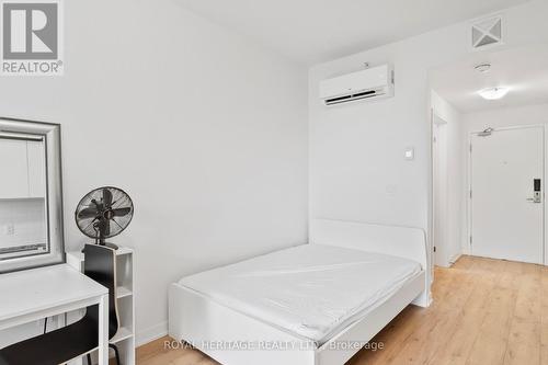 307 - 1800 Simcoe Street N, Oshawa, ON - Indoor Photo Showing Bedroom
