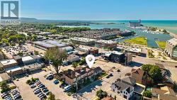 36 SAINT MARIE STREET  Collingwood, ON L9Y 3K1