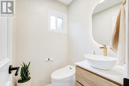 6 Blossom Court, Vaughan, ON - Indoor Photo Showing Bathroom