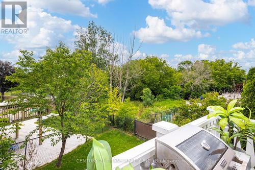 6 Blossom Court, Vaughan, ON - Outdoor