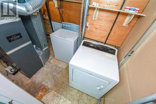 3315 Dwiggin Avenue, Mississauga, ON - Indoor Photo Showing Laundry Room