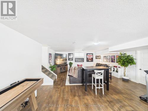 50 Lakefield Drive, Kincardine, ON - Indoor