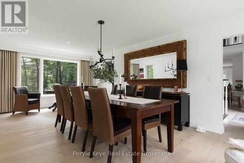 41 South Muskoka Drive, Bracebridge (Macaulay), ON - Indoor Photo Showing Dining Room